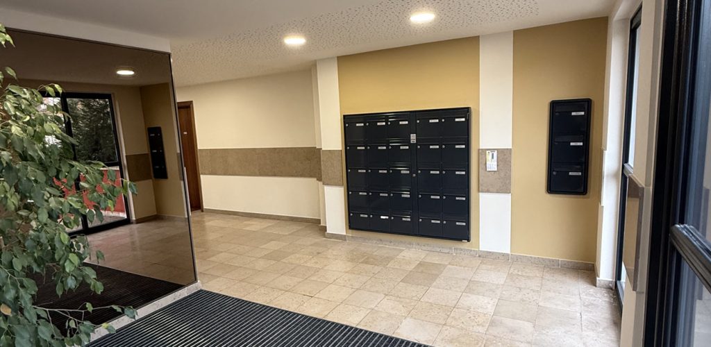 MERIMEE - PHOTO HALL BOITE AUX LETTRES